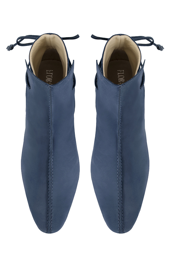 Denim blue women's ankle boots with laces at the back. Round toe. Low block heels. Top view - Florence KOOIJMAN